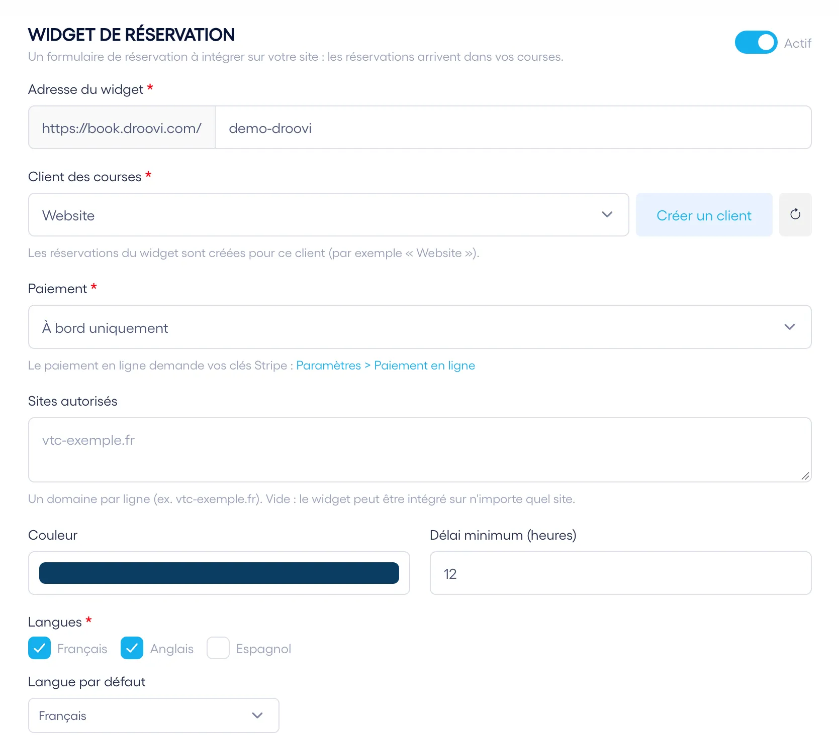 Écran Widget de réservation dans le CRM Droovi : adresse du widget, client des courses, mode de paiement, sites autorisés, couleur, délai minimum et langues