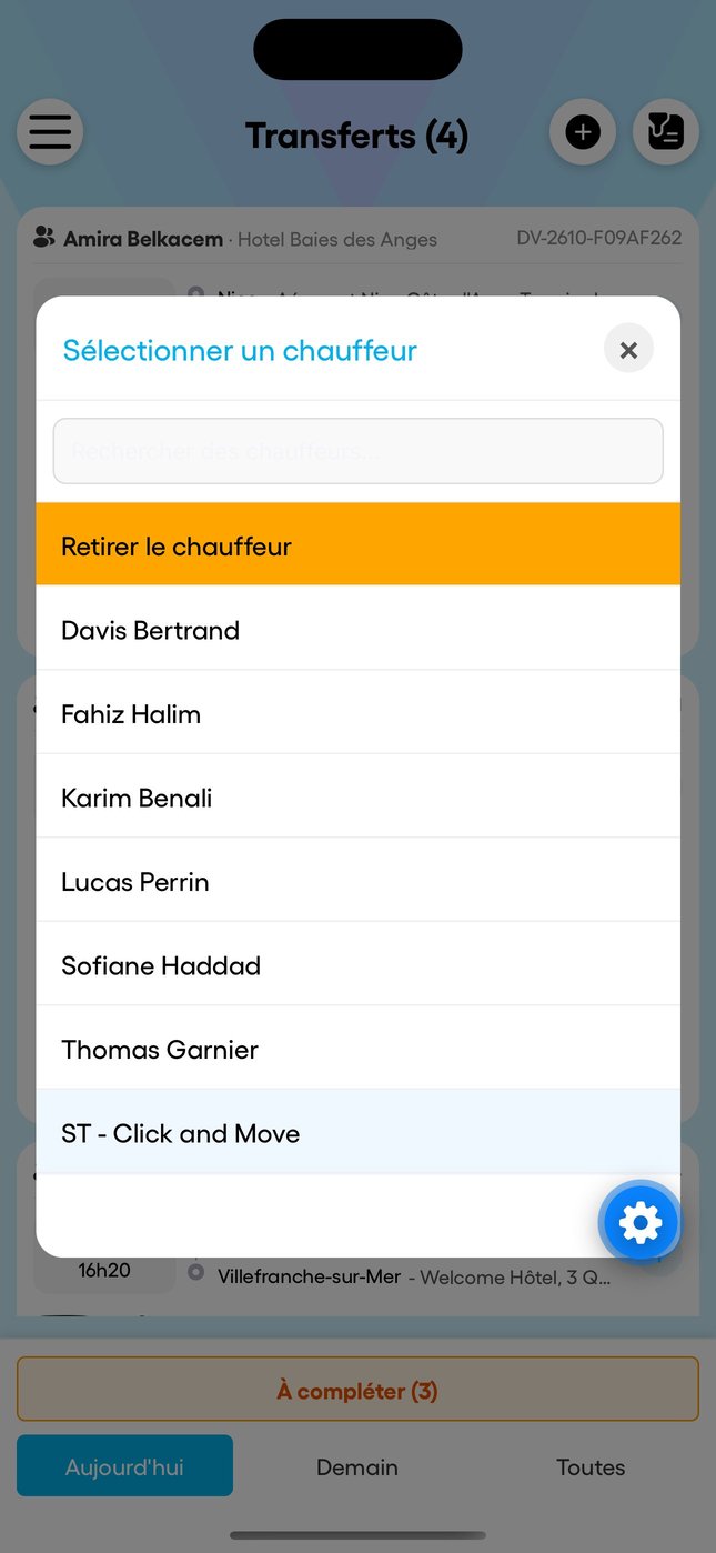Dans l'app : les transferts du jour et le choix du chauffeur.