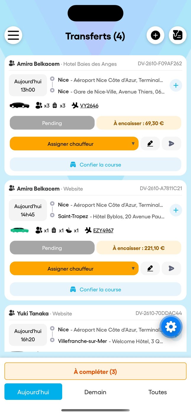 Dans l'app : les transferts du jour et le choix du chauffeur.